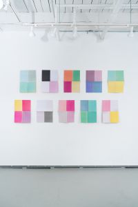 10 pieces on wall
